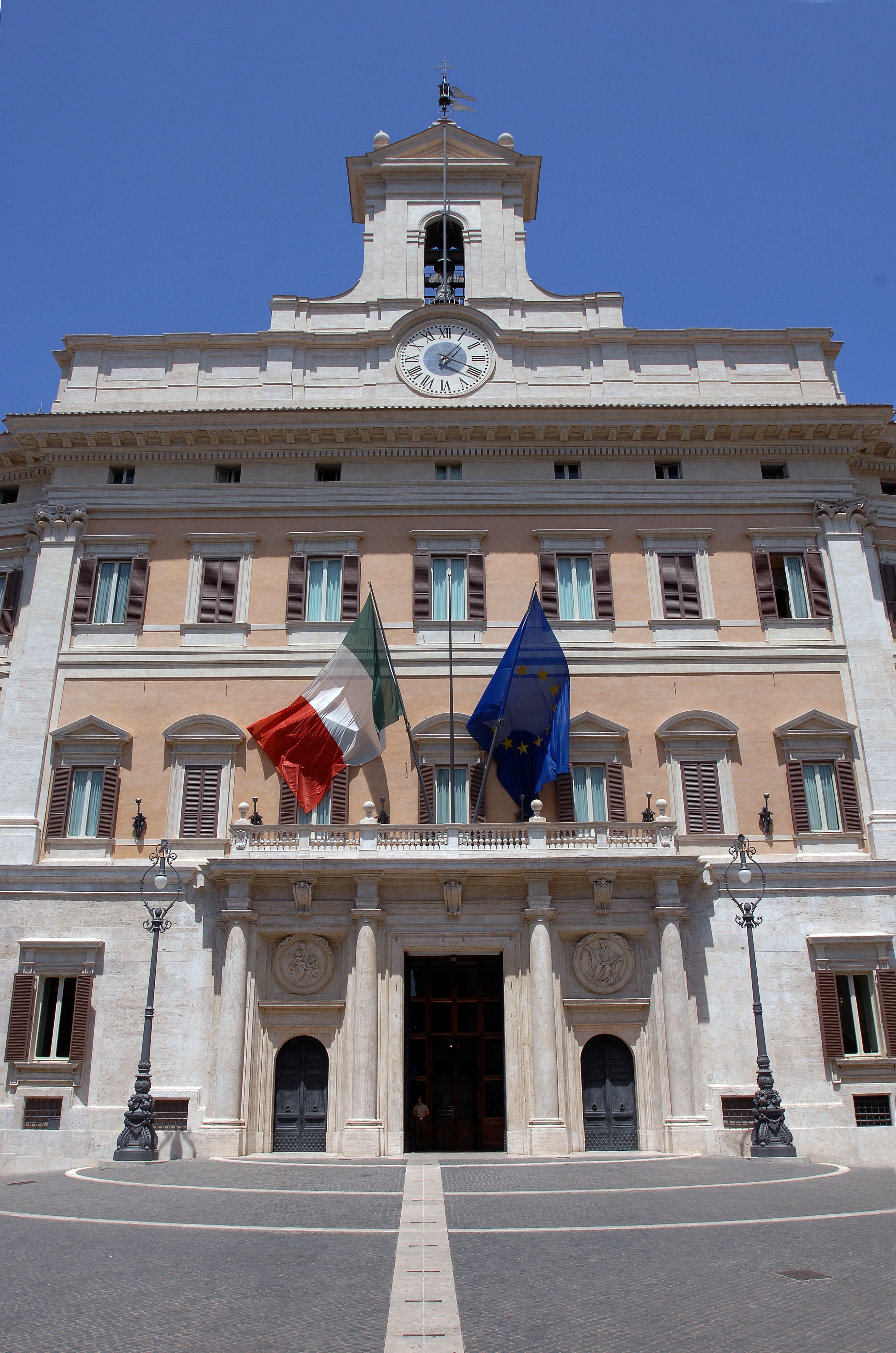 Montecitorio a porte aperte