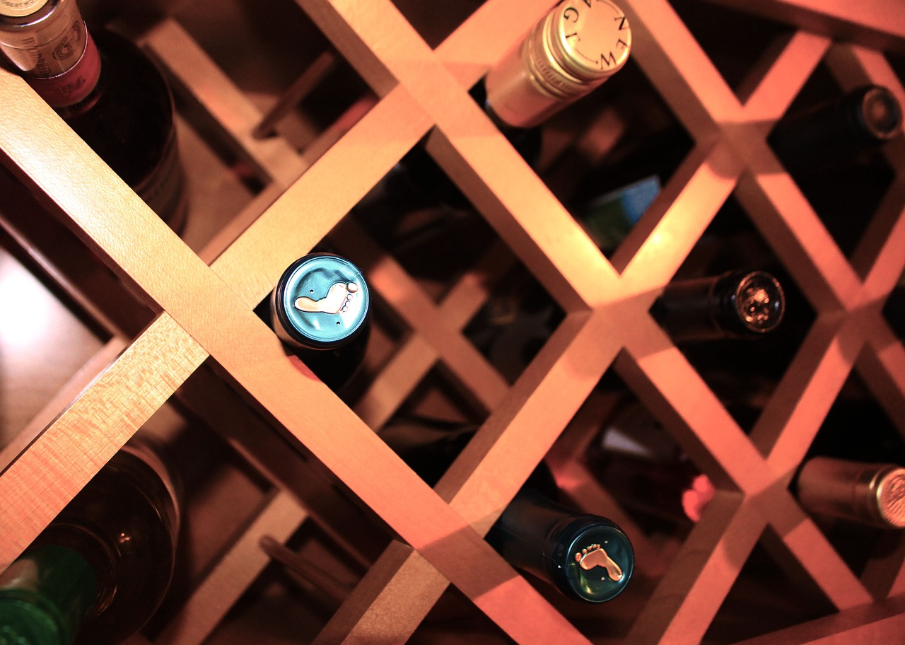 Etichettatura dei prodotti vitivinicoli: Nutrizionale - Ingredienti - Ambientale. La nuova normativa per il settore e le soluzioni di Coldiretti